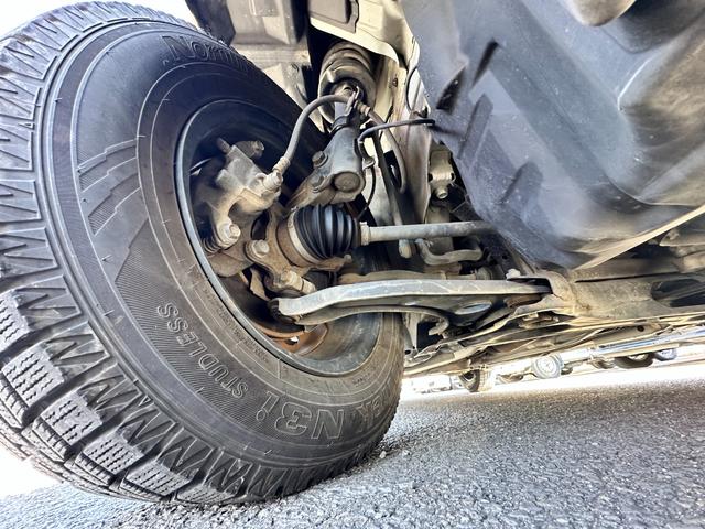 ノート Ｘ　車検２年　１年保証　修復歴なし　禁煙車　ナビ　ＴＶ　スマートキー　アイドリングストップ　電動格納ミラー　ＣＶＴ　盗難防止システム　衝突安全ボディ　ＡＢＳ（43枚目）