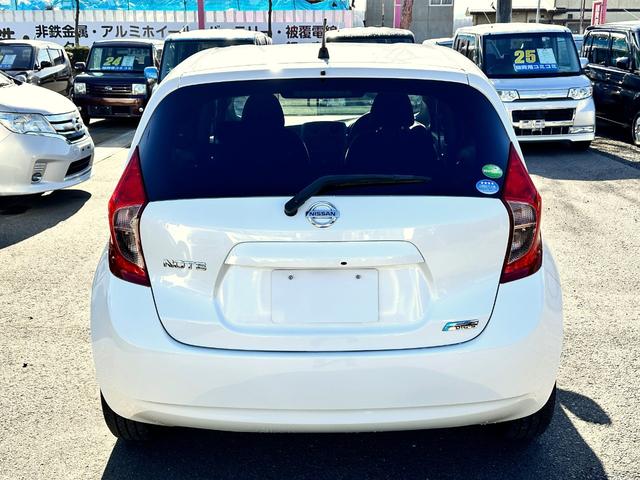 ノート X DIG-S 車検2年 1年保証 修復歴あり 禁煙車 ナビ TV スマートキー アイドリングストップ 電動格納ミラー CVT 盗難防止システム 衝突安全ボディ ABS(6枚目)