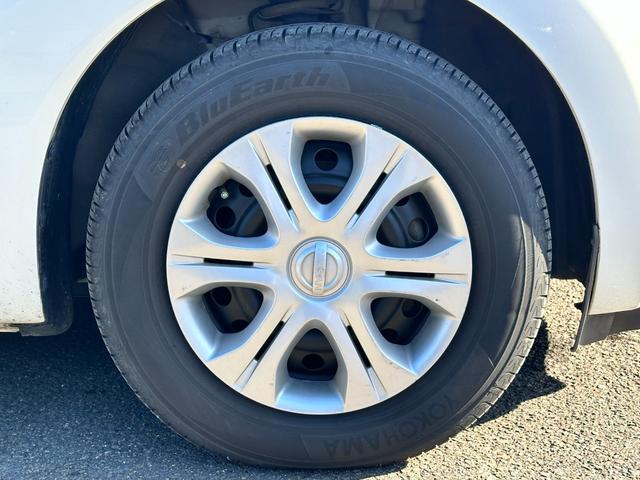 ノート X DIG-S 車検2年 1年保証 修復歴あり 禁煙車 ナビ TV スマートキー アイドリングストップ 電動格納ミラー CVT 盗難防止システム 衝突安全ボディ ABS(13枚目)