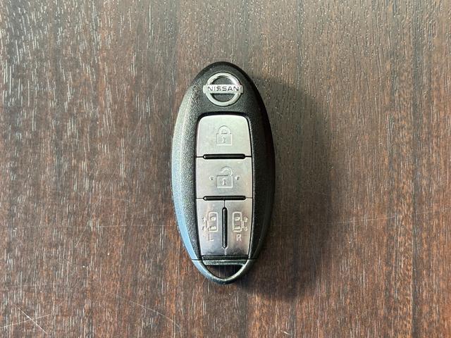 セレナ ハイウェイスター　Ｓ－ハイブリッド　車検２年　１年保証　修復歴なし　禁煙車　ナビ　ＴＶ　バックカメラ　ＥＴＣ　両側電動スライドドア　スマートキー　３列シート　ＣＶＴ　アルミ　盗難防止システム（50枚目）