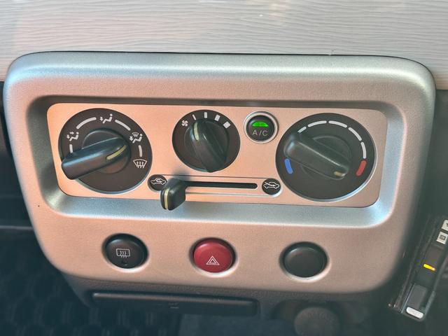 スピアーノ GS 車検2年 1ヶ月保証 修復歴なし 禁煙車 キーレスキー 盗難防止システム ABS CD 衝突安全ボディ エアコン パワステ(23枚目)