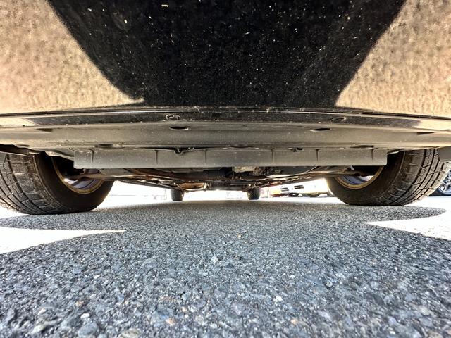 セレナ ハイウェイスター　Ｓ－ハイブリッド　車検２年　１年保証　修復歴なし　禁煙車　ナビ　ＴＶ　ＥＴＣ　左側電動スライドドア　スマートキー　３列シート　ＣＶＴ　アルミ　盗難防止システム（47枚目）