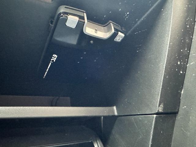 セレナ ハイウェイスター　車検２年　１ヶ月保証　修復歴なし　禁煙車　ナビ　ＴＶ　バックカメラ　ＥＴＣ　両側電動スライドドア　スマートキー　３列シート　ＣＶＴ　アルミ　盗難防止システム（34枚目）