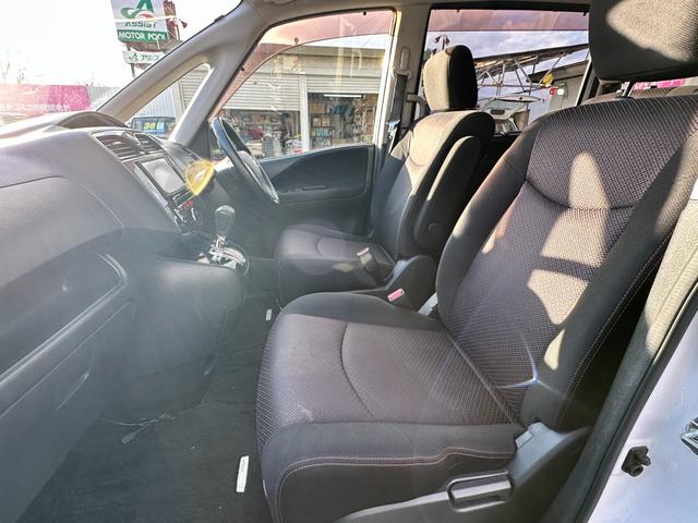 セレナ ハイウェイスター　車検２年　１ヶ月保証　修復歴なし　禁煙車　ナビ　ＴＶ　バックカメラ　ＥＴＣ　両側電動スライドドア　スマートキー　３列シート　ＣＶＴ　アルミ　盗難防止システム（36枚目）
