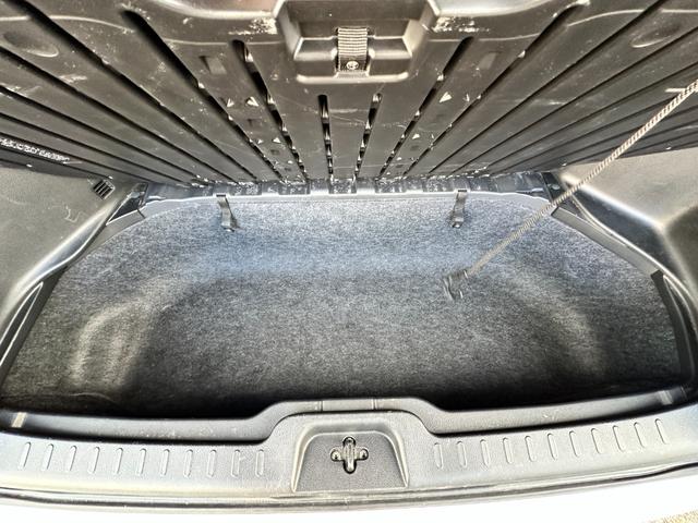 セレナ ハイウェイスター　車検２年　１ヶ月保証　修復歴なし　禁煙車　ナビ　ＴＶ　バックカメラ　ＥＴＣ　両側電動スライドドア　スマートキー　３列シート　ＣＶＴ　アルミ　盗難防止システム（44枚目）