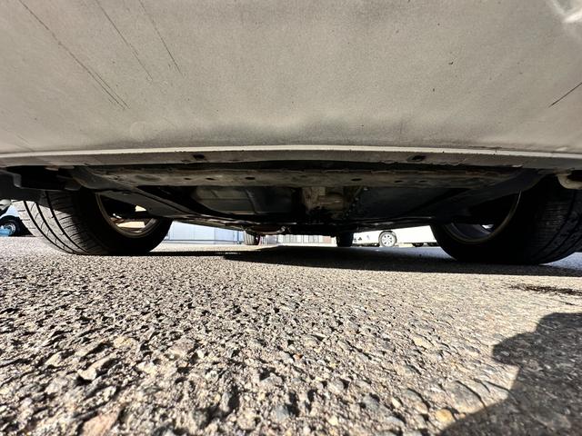 セレナ ハイウェイスター　車検２年　１ヶ月保証　修復歴なし　禁煙車　ナビ　ＴＶ　バックカメラ　ＥＴＣ　両側電動スライドドア　スマートキー　３列シート　ＣＶＴ　アルミ　盗難防止システム（47枚目）