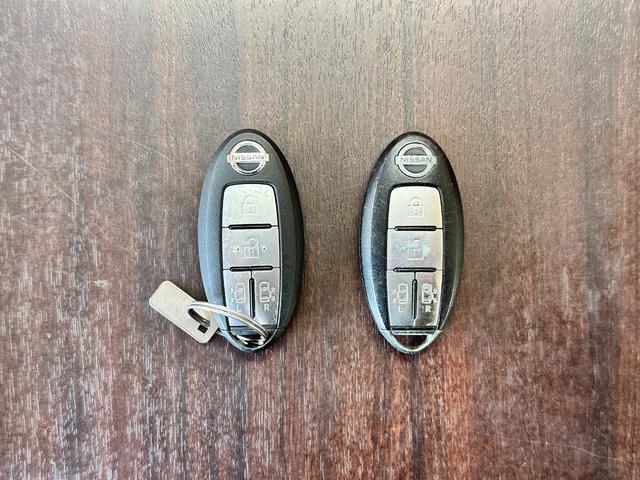 セレナ ハイウェイスター　車検２年　１ヶ月保証　修復歴なし　禁煙車　ナビ　ＴＶ　バックカメラ　ＥＴＣ　両側電動スライドドア　スマートキー　３列シート　ＣＶＴ　アルミ　盗難防止システム（49枚目）