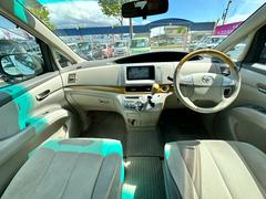 この度は当店のお車をご覧になっていただき、誠にありがとうございます。じっくり現車確認して頂けるよう、ご準備を致します！ 7