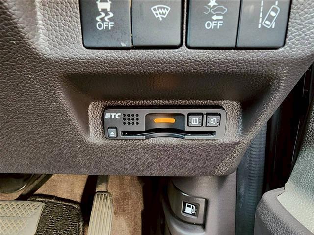 フリードハイブリッド ハイブリッド・Ｇホンダセンシング　ホンダセンシング　クルーズコントロール　左側パワースライドドア　ＬＥＤヘッドライト　前席シートヒーター　スマートキー　オートライト　レーンキープアシスト（20枚目）