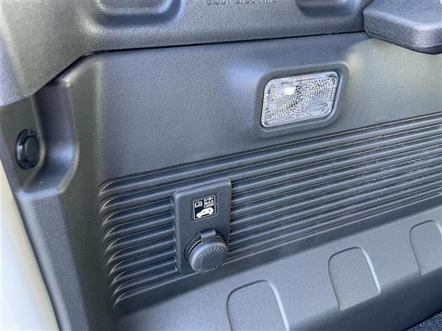 ジムニーノマド ＦＣ　衝突軽減ブレーキレーダークルーズコントロールシートヒーターレーンキープアシストコーナーセンサーフォグライトアイドリングストップ純正１５インチアルミホイール（23枚目）