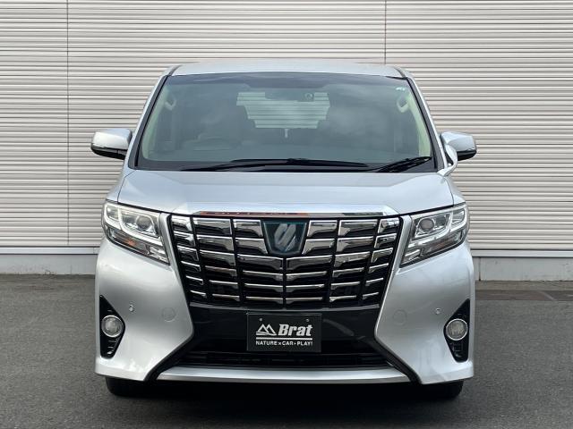 アルファードハイブリッド Ｘ　社外ナビ　Ｂｌｕｅｔｏｏｔｈ／ＣＤ／ＤＶＤ／フルセグＴＶ　バックカメラ　レーダークルーズコントロール　４ＷＤ　片側パワースライドドア　前方ドライブレコーダー　ＥＴＣ　ＡＶＨ　二列目オットマン　エンスタ（30枚目）