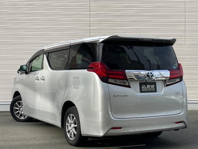 アルファードハイブリッド Ｘ　社外ナビ　Ｂｌｕｅｔｏｏｔｈ／ＣＤ／ＤＶＤ／フルセグＴＶ　バックカメラ　レーダークルーズコントロール　４ＷＤ　片側パワースライドドア　前方ドライブレコーダー　ＥＴＣ　ＡＶＨ　二列目オットマン　エンスタ（33枚目）