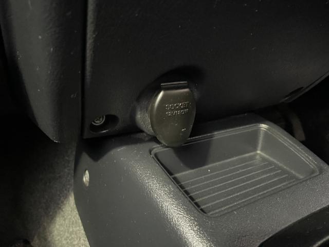 パジェロミニ ナビエディションＶＲ　４ＷＤ　純正ＳＤナビ　ＣＤ／ＤＶＤ／ワンセグＴＶ　電動格納ミラー　ライトレベライザー　ドアバイザー　キーレス　リモコンキー　ハロゲンヘッドライト　Ｗエアバック　ルーフレール　背面タイヤ　ＡＢＳ（26枚目）