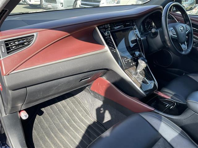 ハリアーハイブリッド エレガンス　純正ＳＤナビ（フルセグＴＶ／ＣＤ／ＤＶＤ／Ｂｌｕｅｔｏｏｔｈ）バックカメラステアリングリモコンＬＥＤヘッドライトフォグライトビルドインＥＴＣ電動格納ミラーパワーシート純正フロアマット（18枚目）