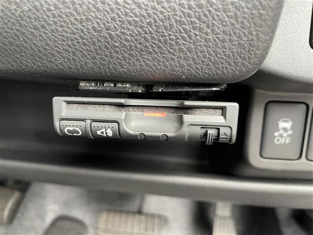 デイズ ハイウェイスター　Ｖセレクション＋セーフティ　社外メモリーナビ（フルセグＴＶ／ＣＤ／ＤＶＤ／Ｂｌｕｅｔｏｏｔｈ）アラウンドビューモニターフォグライト電動格納ミラーシートヒーターフォグライト１４インチアルミＥＴＣアイドリングストップ（12枚目）