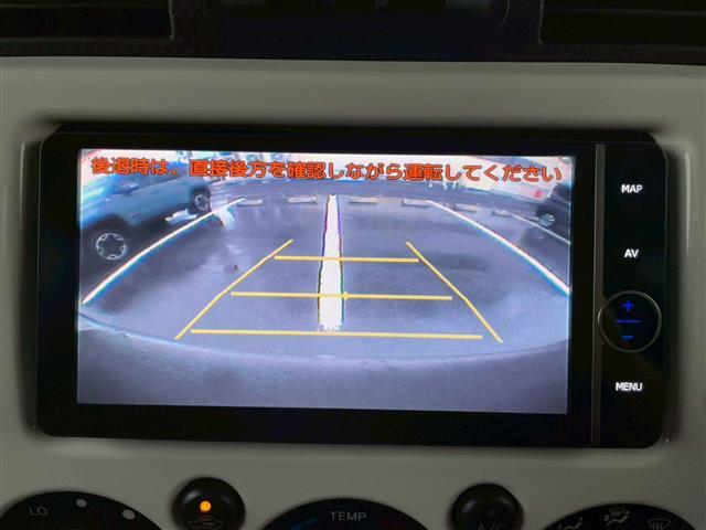 ＦＪクルーザー カラーパッケージ　クルーズコントロール　バックカメラ　ＥＴＣ　純正ＨＤＤナビ　ＢＴ／フルセグＴＶ／ＣＤ／ＤＶＤ　バックフォグランプ　ステアリングリモコン　ドライブレコーダー　コーナーセンサー（5枚目）