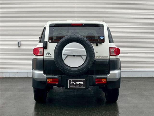 ＦＪクルーザー カラーパッケージ　クルーズコントロール　バックカメラ　ＥＴＣ　純正ＨＤＤナビ　ＢＴ／フルセグＴＶ／ＣＤ／ＤＶＤ　バックフォグランプ　ステアリングリモコン　ドライブレコーダー　コーナーセンサー（36枚目）