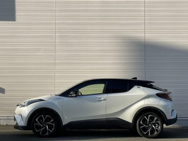 Ｃ－ＨＲ Ｇ　純正ＳＤナビ　フルセグＴＶ　レーダークルーズコントロール　シートヒーター　バックカメラ　ＢＳＭ　衝突軽減ブレーキ　レーンキープアシスト　ビルドインＥＴＣ　純正１８インチアルミホイール（26枚目）