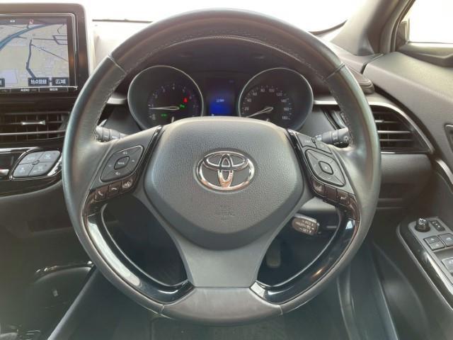 Ｃ－ＨＲ Ｇ－Ｔ　純正ＳＤナビ　フルセグＴＶ　ミラー一体型ドライブレコーダー　純正エンジンスターター　シートヒーター　レーダークルーズコントロール　ＥＴＣ　プリクラッシュセーフティ　コーナーセンサー（12枚目）