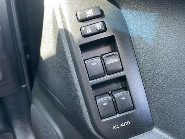 ランドクルーザープラド ＴＸ　アルパイン９インチナビ　フルセグＴＶ　社外２０インチアルミホイール　サンルーフ　バックカメラ　レーダークルーズコントロール　プリクラッシュセーフティ　ＬＥＤヘッドライト　ＥＴＣ　オートハイビーム（17枚目）