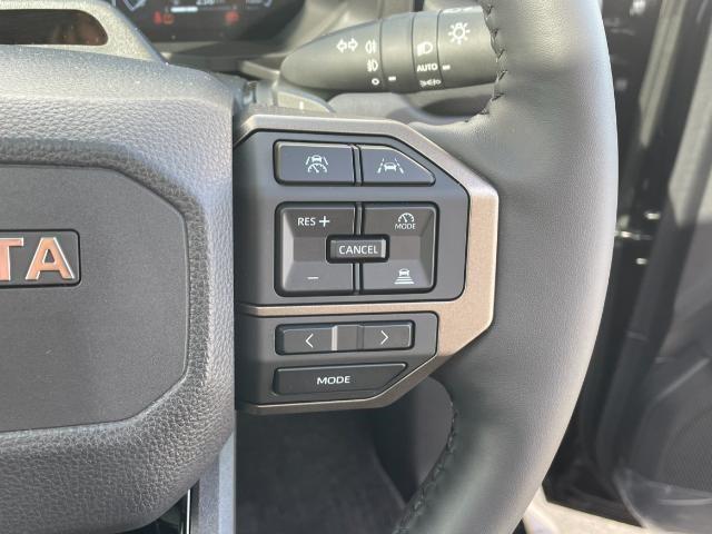 ランドクルーザー250 ZX 純正ディスプレイオーディオ サンルーフ デジタルインナーミラー レーダークルーズコントロール 全方位カメラ JBLサウンド 純正20インチアルミホイール フルセグTV 前後ドライブレコーダー(12枚目)