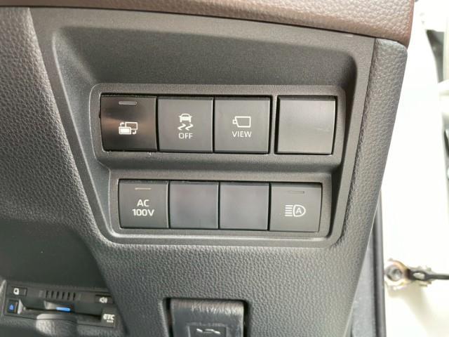 ヤリスクロス ハイブリッドZ 純正ディスプレイオーディオ フルセグTV/CD/DVD/Bluetooth 全方位カメラ レーダークルーズコントロール シートヒーター BSM HUD オートハイビーム LEDヘッドライト(17枚目)