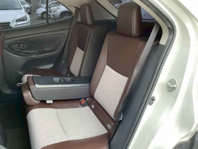 ヤリスクロス ハイブリッドZ 純正ディスプレイオーディオ フルセグTV/CD/DVD/Bluetooth 全方位カメラ レーダークルーズコントロール シートヒーター BSM HUD オートハイビーム LEDヘッドライト(21枚目)