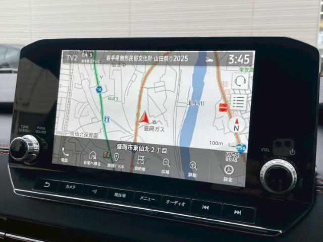 アウトランダーＰＨＥＶ Ｐ　純正９インチナビ　フルセグＴＶ　全方位カメラ　ＢＯＳＥサウンド　ミラー一体ドライブレコーダー　ステアリングヒーター　パドルシフト　レーダークルーズコントロール　ＢＳＭ　ＨＵＤ　ＡＶＨ（5枚目）