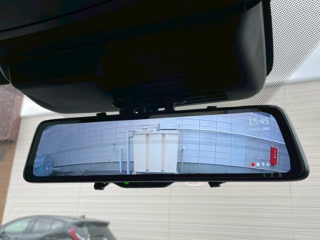 アウトランダーＰＨＥＶ Ｐ　純正９インチナビ　フルセグＴＶ　全方位カメラ　ＢＯＳＥサウンド　ミラー一体ドライブレコーダー　ステアリングヒーター　パドルシフト　レーダークルーズコントロール　ＢＳＭ　ＨＵＤ　ＡＶＨ（12枚目）