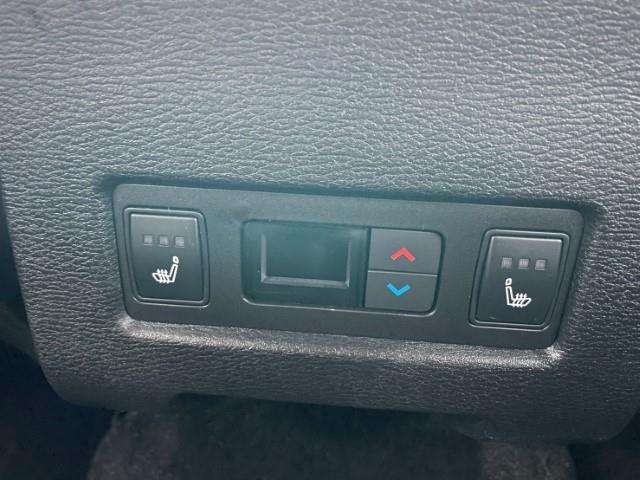 アウトランダーＰＨＥＶ Ｐ　純正９インチナビ　フルセグＴＶ　全方位カメラ　ＢＯＳＥサウンド　ミラー一体ドライブレコーダー　ステアリングヒーター　パドルシフト　レーダークルーズコントロール　ＢＳＭ　ＨＵＤ　ＡＶＨ（18枚目）