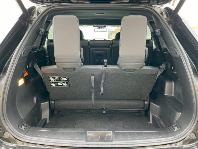 アウトランダーＰＨＥＶ Ｐ　純正９インチナビ　フルセグＴＶ　全方位カメラ　ＢＯＳＥサウンド　ミラー一体ドライブレコーダー　ステアリングヒーター　パドルシフト　レーダークルーズコントロール　ＢＳＭ　ＨＵＤ　ＡＶＨ（24枚目）