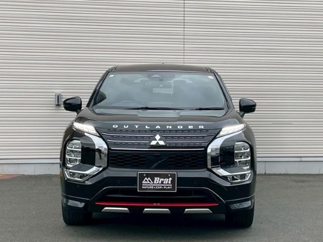 アウトランダーＰＨＥＶ Ｐ　純正９インチナビ　フルセグＴＶ　全方位カメラ　ＢＯＳＥサウンド　ミラー一体ドライブレコーダー　ステアリングヒーター　パドルシフト　レーダークルーズコントロール　ＢＳＭ　ＨＵＤ　ＡＶＨ（29枚目）