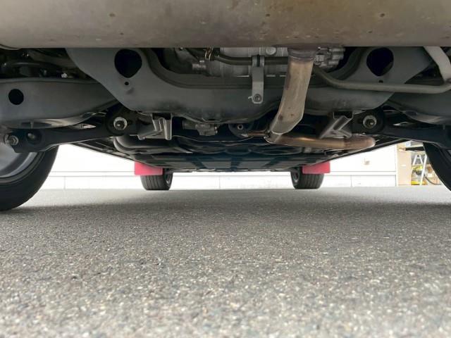 アウトランダーＰＨＥＶ Ｐ　純正９インチナビ　フルセグＴＶ　全方位カメラ　ＢＯＳＥサウンド　ミラー一体ドライブレコーダー　ステアリングヒーター　パドルシフト　レーダークルーズコントロール　ＢＳＭ　ＨＵＤ　ＡＶＨ（38枚目）