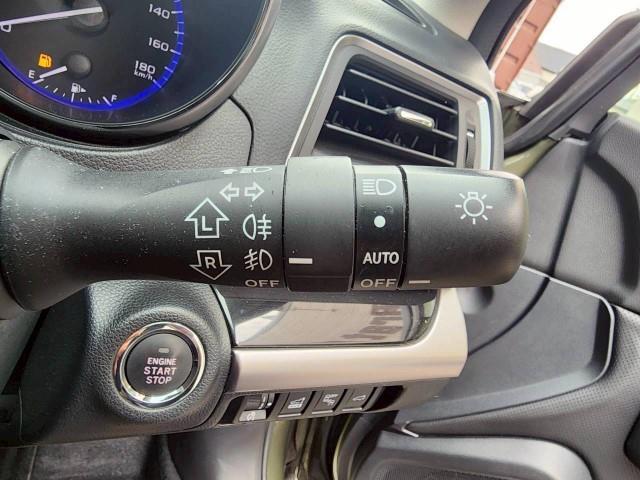 レガシィアウトバック リミテッド　純正メモリーナビ　レーダークルーズコントロール　前後ドライブレコーダー　パドルシフト　ステアリングヒーター　Ｘ－ＭＯＤＥ　シートヒーター　フルセグＴＶ　ＢＳＭ　ＳＲＨ　ＲＡＢ　フォグライト（19枚目）