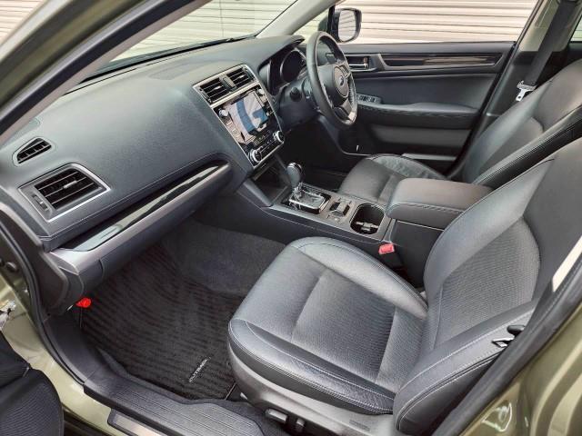 レガシィアウトバック リミテッド　純正メモリーナビ　レーダークルーズコントロール　前後ドライブレコーダー　パドルシフト　ステアリングヒーター　Ｘ－ＭＯＤＥ　シートヒーター　フルセグＴＶ　ＢＳＭ　ＳＲＨ　ＲＡＢ　フォグライト（23枚目）