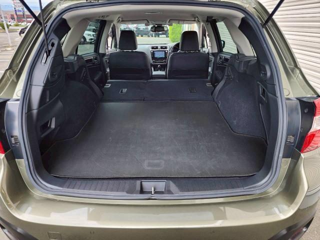 レガシィアウトバック リミテッド　純正メモリーナビ　レーダークルーズコントロール　前後ドライブレコーダー　パドルシフト　ステアリングヒーター　Ｘ－ＭＯＤＥ　シートヒーター　フルセグＴＶ　ＢＳＭ　ＳＲＨ　ＲＡＢ　フォグライト（28枚目）