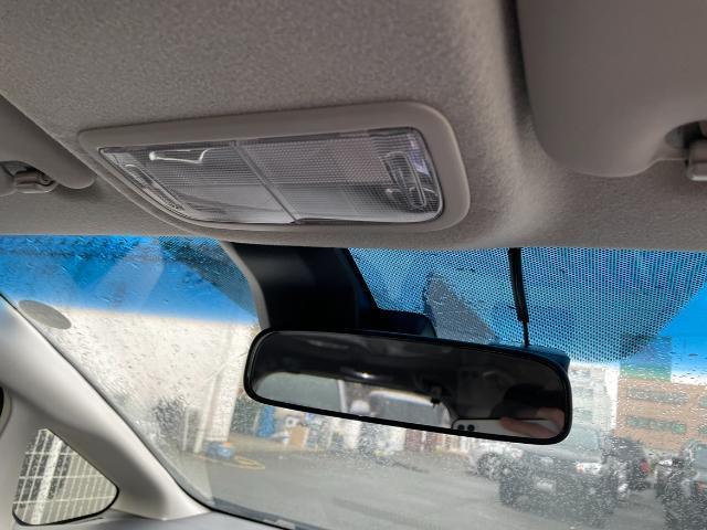 シャトル ハイブリッドX 純正SDナビ フルセグTV/CD/DVD/Bluetooth バックカメラ 4WD LEDヘッドライト パドルシフト クルーズコントロール ETC ハーフレザーシート 純正前方ドライブレコーダー(18枚目)