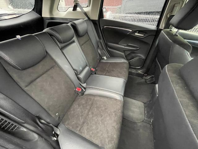 シャトル ハイブリッドX 純正SDナビ フルセグTV/CD/DVD/Bluetooth バックカメラ 4WD LEDヘッドライト パドルシフト クルーズコントロール ETC ハーフレザーシート 純正前方ドライブレコーダー(27枚目)