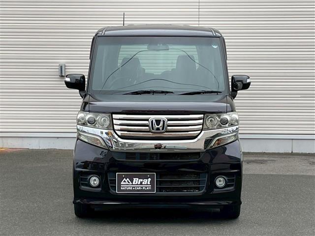 N-BOXカスタム G・Lパッケージ ビークルスタビリティアシスト スペアキー プッシュスタート オートライト HIDヘッドライト 純正アルミホイール 社外オーディオ ETC 左側パワースライドドア アイドリングストップ(29枚目)