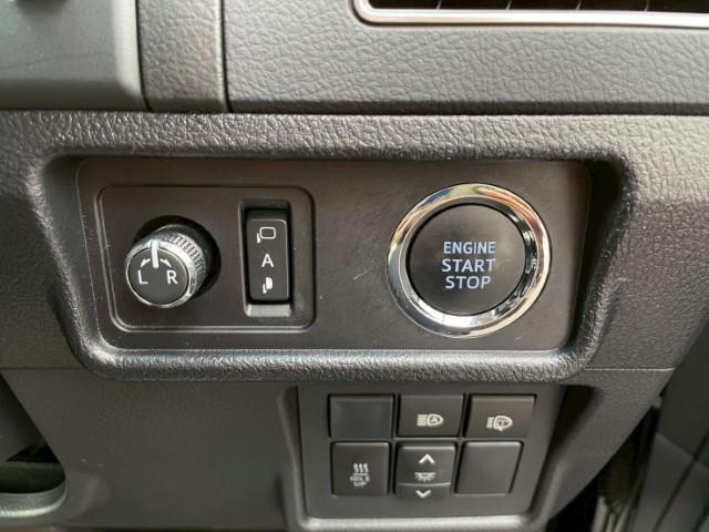 ランドクルーザープラド TX Lパッケージ アルパイン9インチSDナビ サンルーフ レーダークルーズコントロール シートヒーター ベンチレーション ステアリングリモコン ドライブレコーダー フルセグTV バックカメラ 衝突軽減ブレーキ(18枚目)