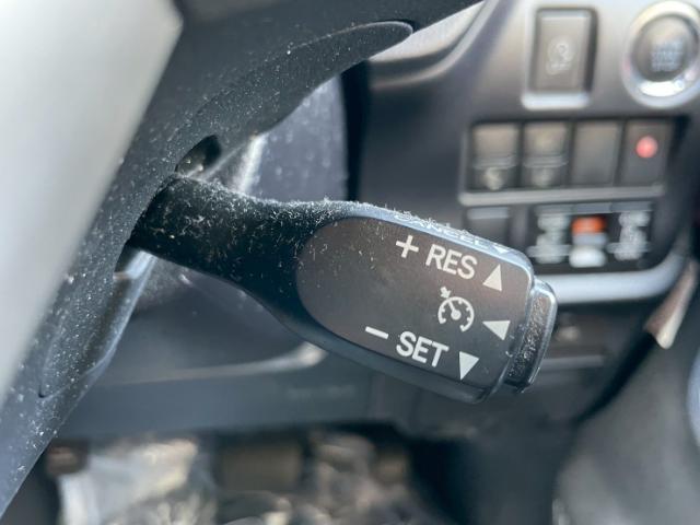 ノア Si ダブルバイビーII 純正10インチナビ Bluetooth/CD/DVD/フルセグTV 4WD バックカメラ クルーズコントロール 両側パワースライドドア アイドリングストップ フリップダウンモニター ETC(13枚目)