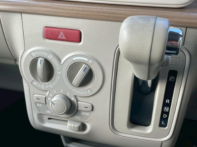 アルトラパン Ｓ　純正メモリーナビ　フルセグＴＶ　全方位カメラ　社外エンジンスターター　シートヒーター　衝突軽減ブレーキ　ＬＥＤヘッドライト　電動格納ミラー　横滑り防止（7枚目）