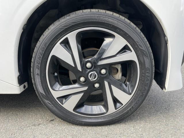 ルークス ハイウェイスター Gターボプロパイロットエディション ハンズフリースライドドア ステアリングリモコン プロパイロット ビルドインETC フォグライト 電動格納ミラー(37枚目)