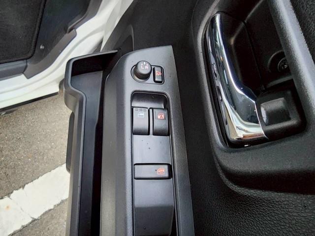 アトレー アトレーデッキバン 純正ディスプレイオーディオ ステアリングリモコン フォグライト 電動格納ミラー LEDヘッドライト オートマチックハイビーム コーナーセンサー 純正フロアマット スマートキー クルーズコントロール(8枚目)