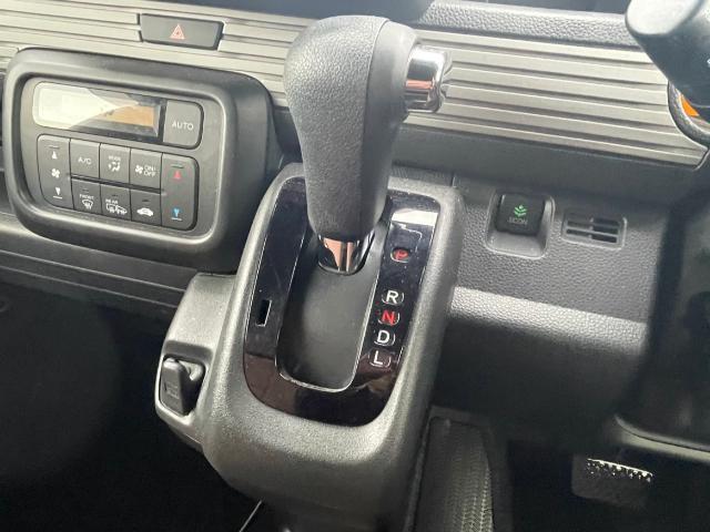 N-VAN+スタイル ファン 社外10インチフローティングナビ フルセグTV ルーフラック 純正エンジンスターター ブルバー シートカバー レーダークルーズコントロール 衝突軽減ブレーキ レーンキープアシスト LEDヘッドライト(11枚目)