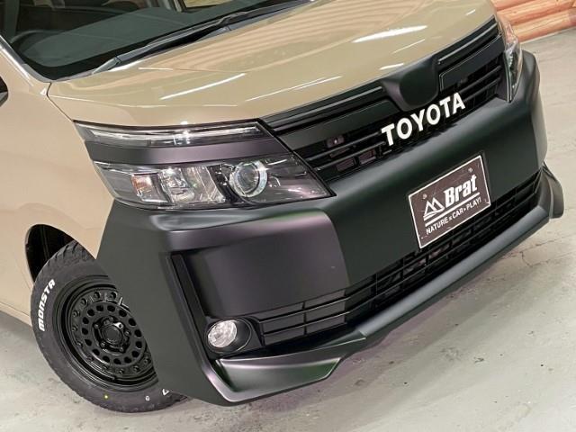 ヴォクシー Ｖ　１５ＡＷ　モンツァ　ハイブロック　ターマー　モンスタＲ／Ｔハイブリッド　ＴＯＹＯＴＡエンブレム　ニューペイント：ナチュラルベージュマイカメタリック　オートマチックハイビーム　純正ＳＤナビ　フルセグ（35枚目）