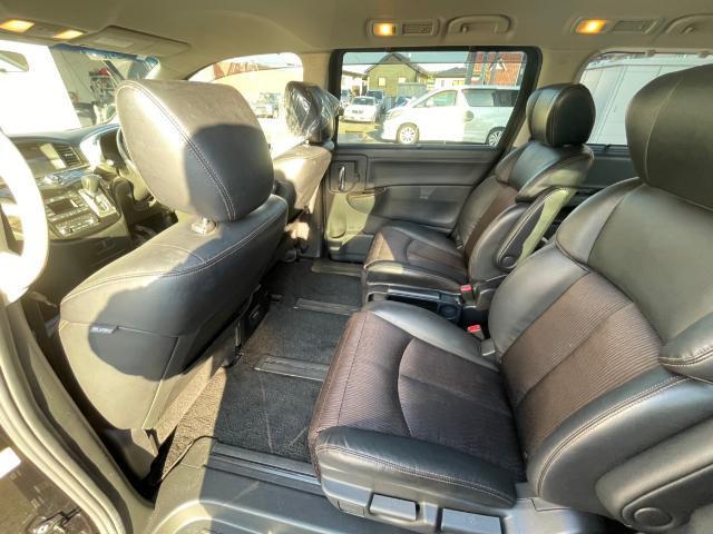 エルグランド ２５０ハイウェイスター　純正メモリーナビ　フルセグＴＶ　アラウンドビューモニター　両側パワースライドドア　クルーズコントロール　純正１８インチアルミ　コーナーセンサー　ＬＥＤヘッドライト　ステアリングリモコン（24枚目）