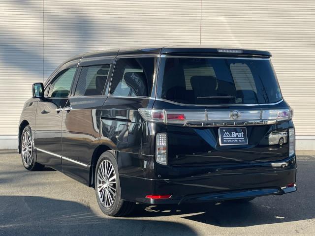 エルグランド ２５０ハイウェイスター　純正メモリーナビ　フルセグＴＶ　アラウンドビューモニター　両側パワースライドドア　クルーズコントロール　純正１８インチアルミ　コーナーセンサー　ＬＥＤヘッドライト　ステアリングリモコン（29枚目）