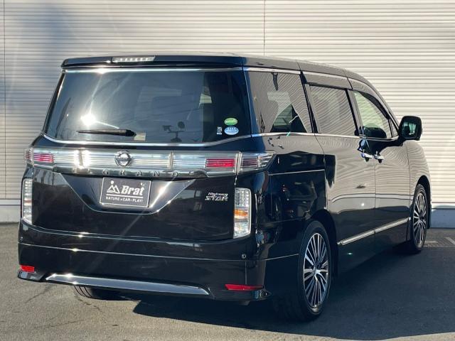 エルグランド ２５０ハイウェイスター　純正メモリーナビ　フルセグＴＶ　アラウンドビューモニター　両側パワースライドドア　クルーズコントロール　純正１８インチアルミ　コーナーセンサー　ＬＥＤヘッドライト　ステアリングリモコン（31枚目）