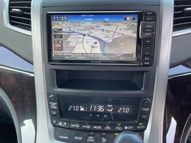 アルファード ２４０Ｓ　アルパインＳＤナビ　フルセグＴＶ　バックカメラ　両側パワースライドドア　エンジンスターター　レーダー探知機　社外１９インチアルミ　クリアランスソナー　フォグライト　電動格納ミラー（3枚目）